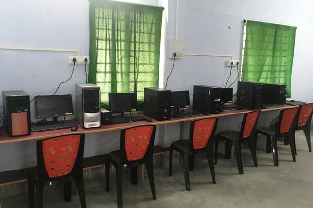 Malda Paramedical College