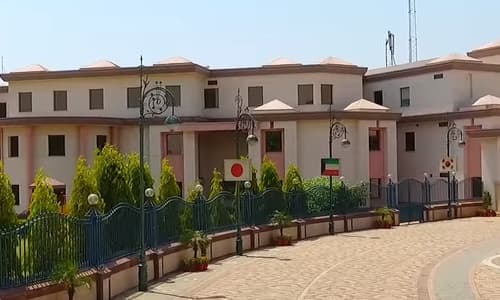 G.D Goenka University, College of Physiotherapy